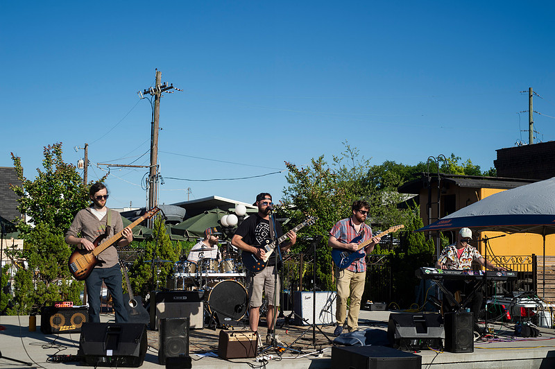 Live Music! Secondhand Smoke Show - Wanderlinger Brewing - Snapdragon 420 Weekend Celebration from Chattanooga Tennessee!