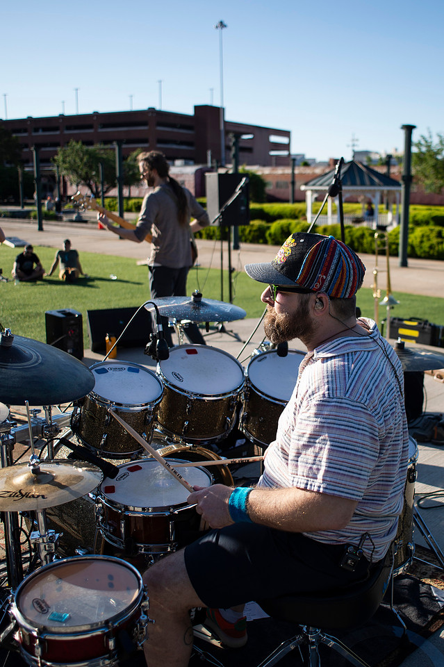 Live Music! Secondhand Smoke Show - Wanderlinger Brewing - Snapdragon 420 Weekend Celebration from Chattanooga Tennessee!