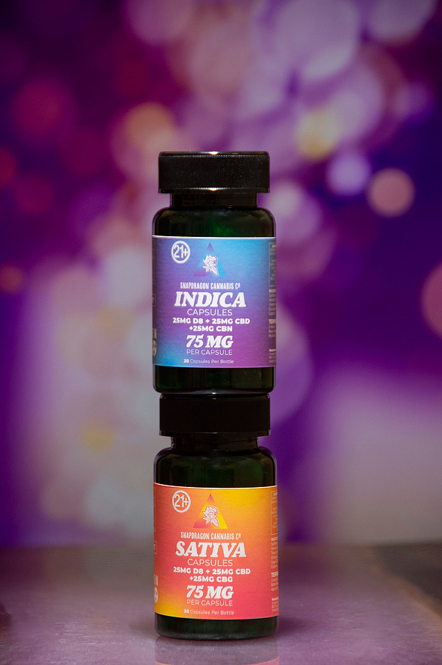 Health & Wellness THC Innovation. Product Photography for Snapdragon Cannabis Co. Chattanooga Tennessee