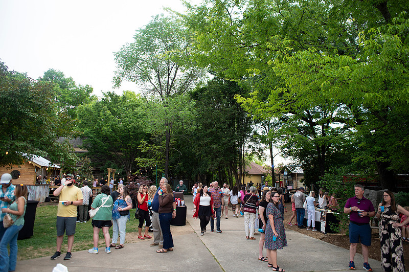 Spirits in the Wild - Snapdragon crashes spirits party at the Chattanooga Zoo!