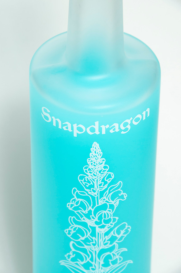 Zero Proof - Snapdragon Cannabis Spirit - Branding Photography for Snapdragon Cannabis Co. Chattanooga Tennessee 